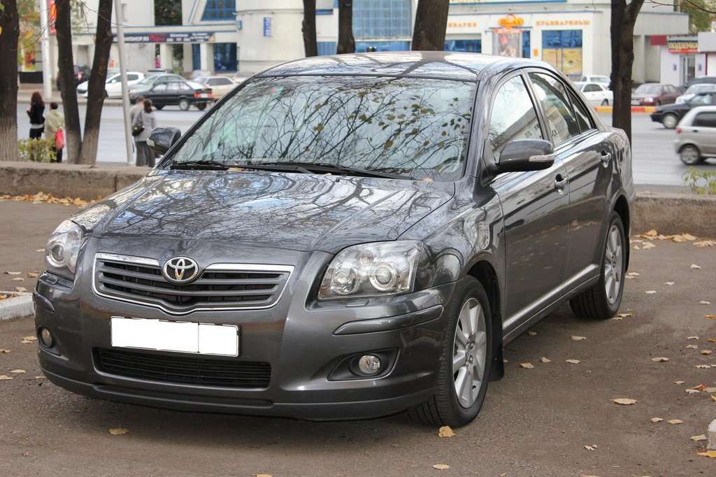 kovriki salonnye toyota avensis 1 8 l 2006 goda na drive2