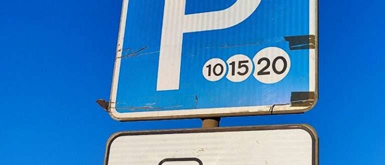 v gosdume predlozhili ustanovit 50 skidki na shtrafy za neoplachennuju parkovku